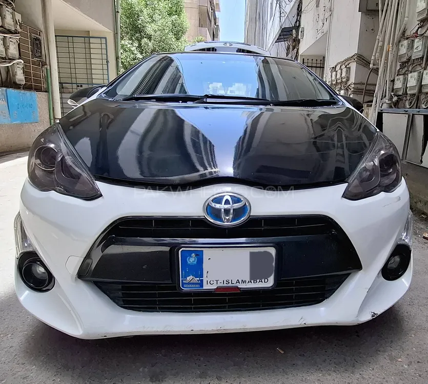 Toyota Aqua 2016 for Sale in Karachi Image-1