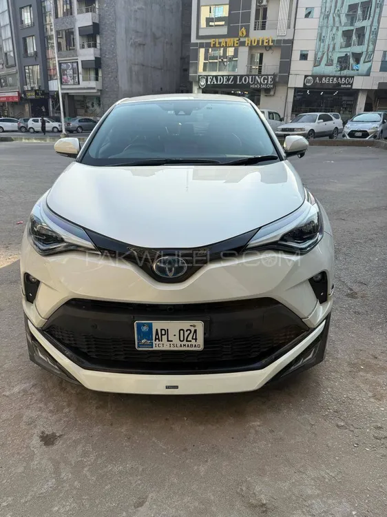 Toyota C-HR 2018 for Sale in Peshawar Image-1