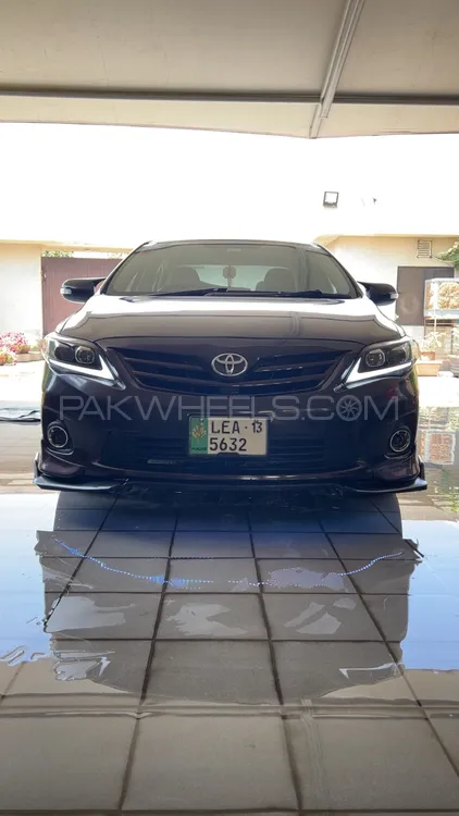 Toyota Corolla 2013 for Sale in Lahore Image-1