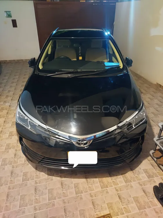Toyota Corolla 2018 for Sale in Karachi Image-1