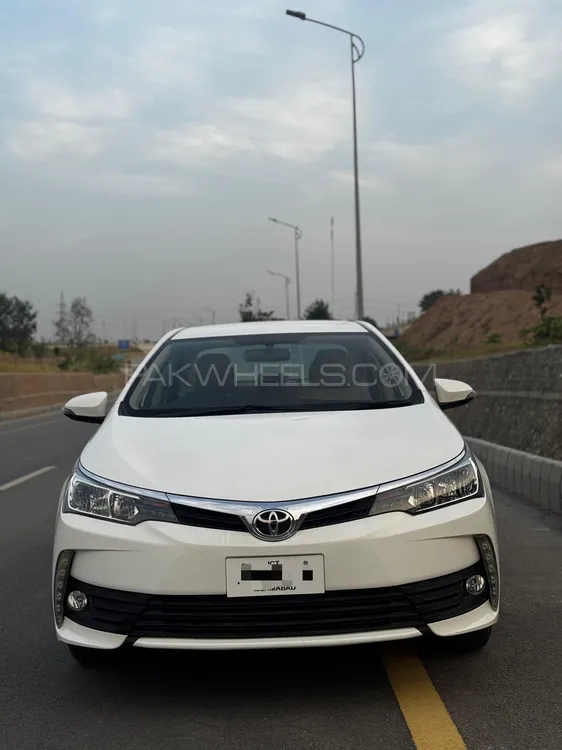 Toyota Corolla 2019 for Sale in Islamabad Image-1
