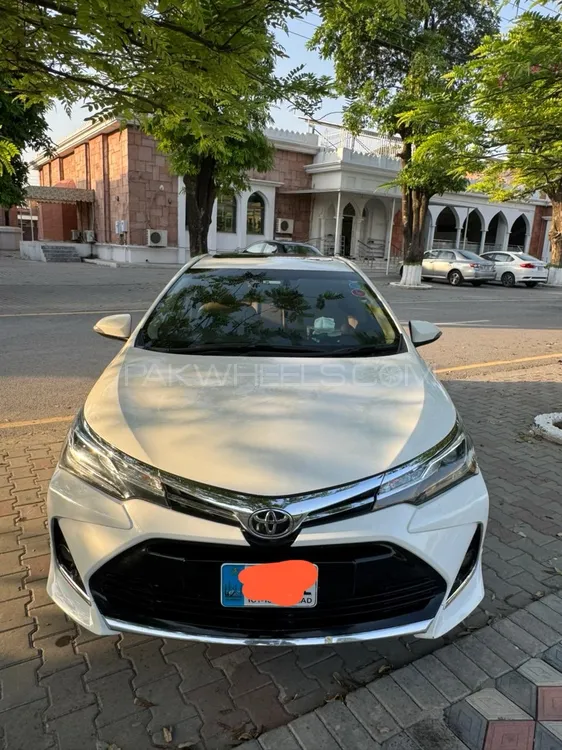 Toyota Corolla 2021 for Sale in Islamabad Image-1