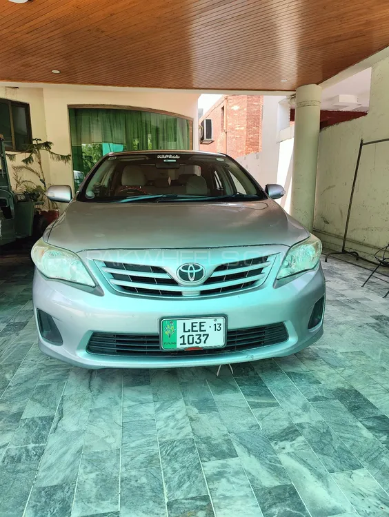 Toyota Corolla 2013 for Sale in Lahore Image-1