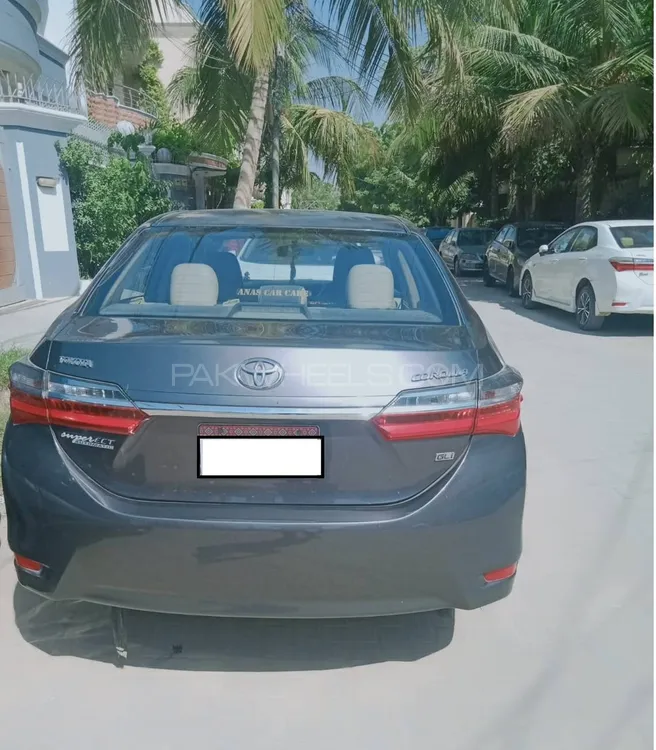 Toyota Corolla 2018 for Sale in Karachi Image-1