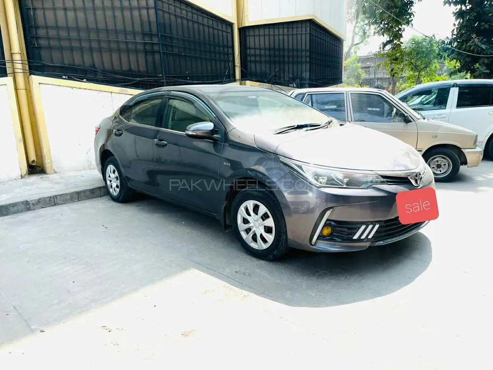 Toyota Corolla 2019 for Sale in Lahore Image-1