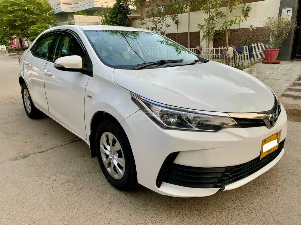 Toyota Corolla 2020 for Sale in Karachi Image-1