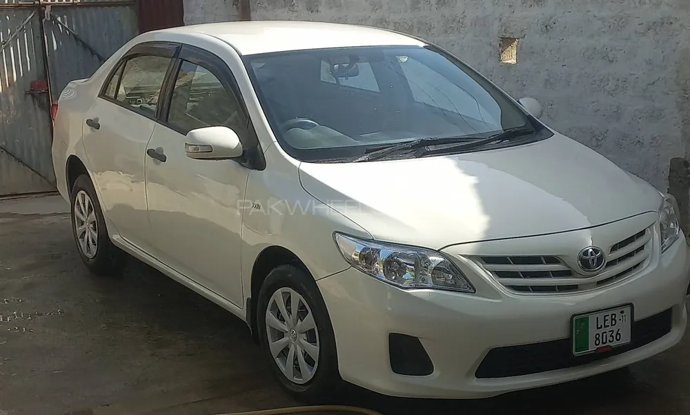 Toyota Corolla 2010 for Sale in Peshawar Image-1