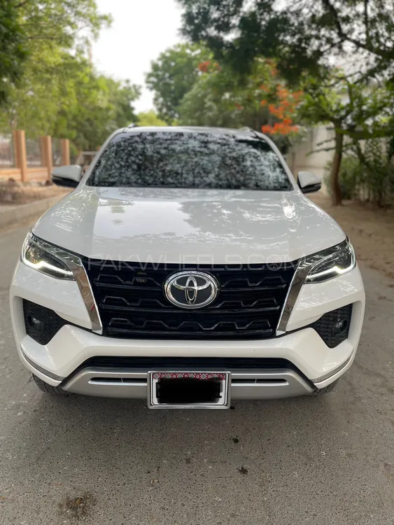 Toyota Fortuner 2022 for Sale in Karachi Image-1