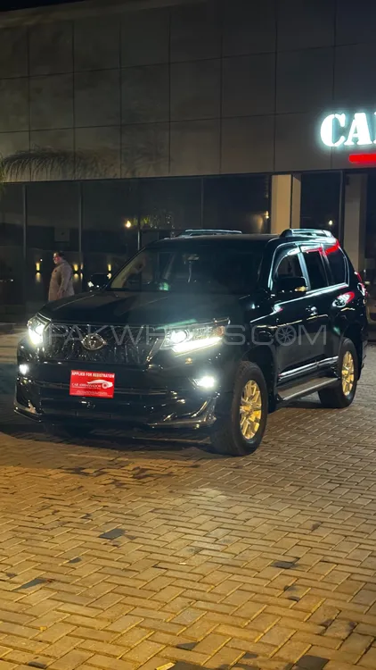 Toyota Prado 2010 for Sale in Islamabad Image-1