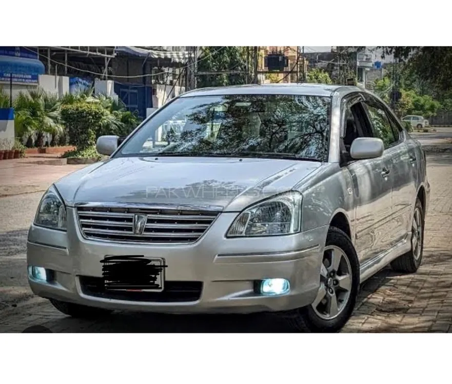 Toyota Premio 2004 for Sale in Lahore Image-1