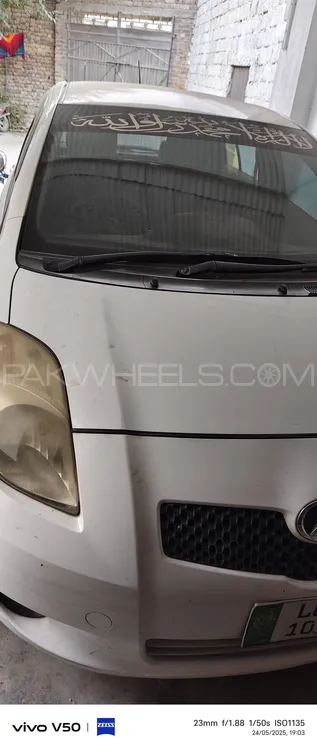 Toyota Vitz 2006 for Sale in Peshawar Image-1