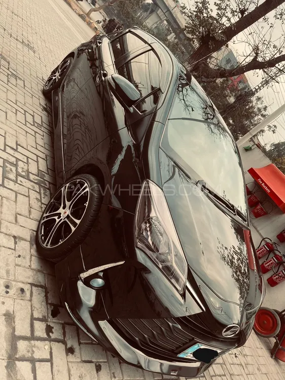 Toyota Vitz 2018 for Sale in Islamabad Image-1