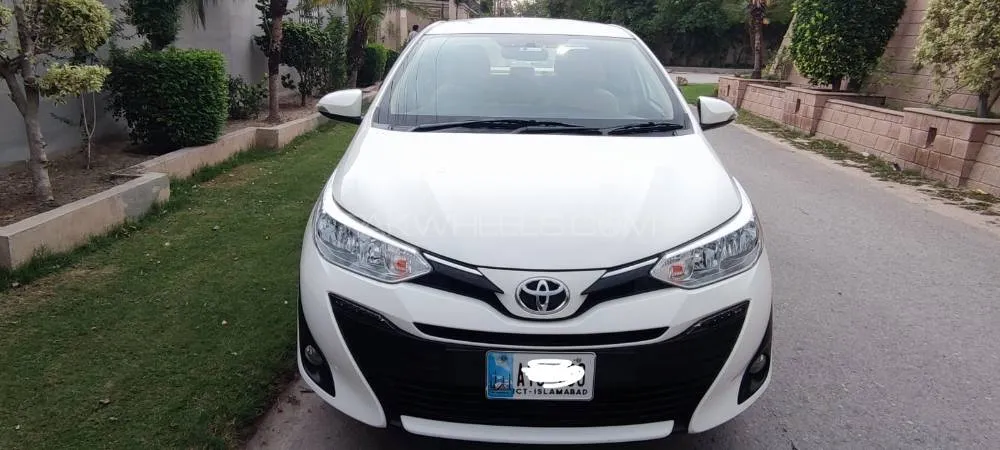 Toyota Yaris Sedan 2022 for Sale in Peshawar Image-1