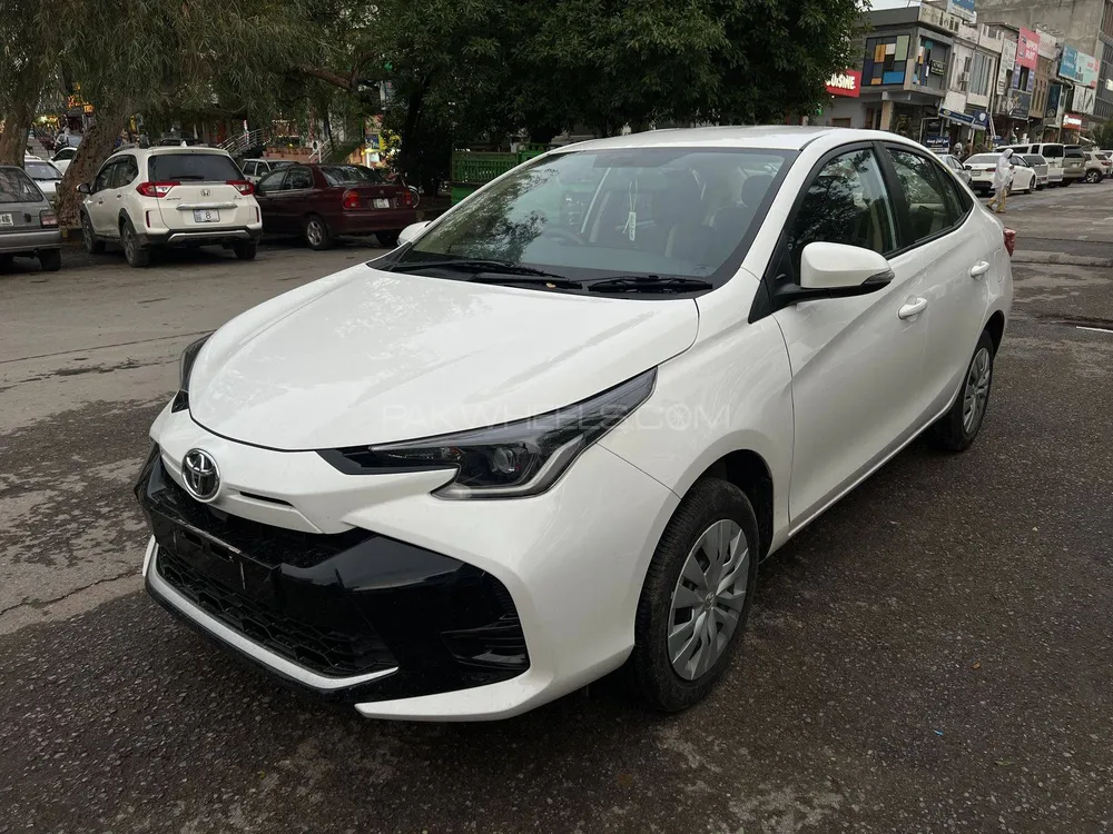 Toyota Yaris Sedan 2025 for Sale in Islamabad Image-1