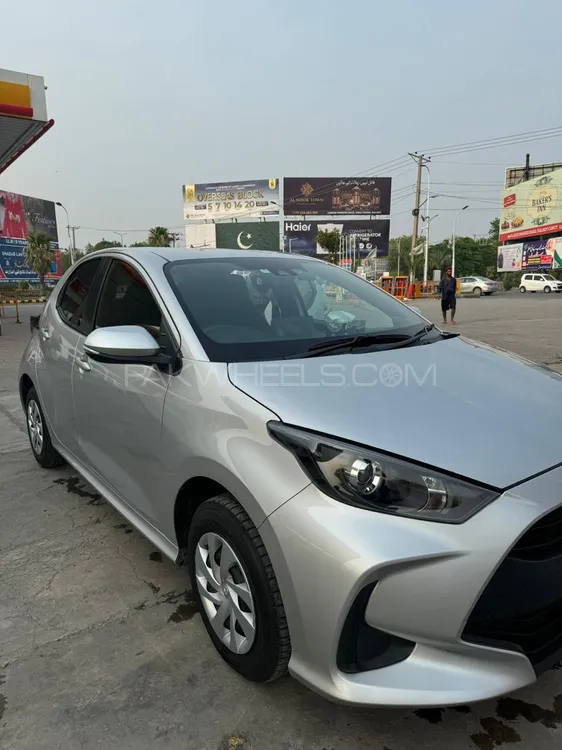 Toyota Yaris Hatchback 2024 for Sale in Sialkot Image-1