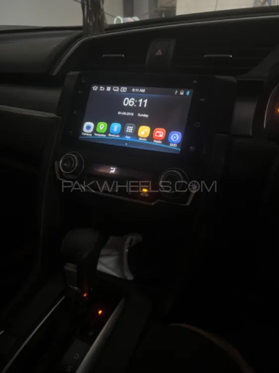 Civic x turbo oem navigation Image-1