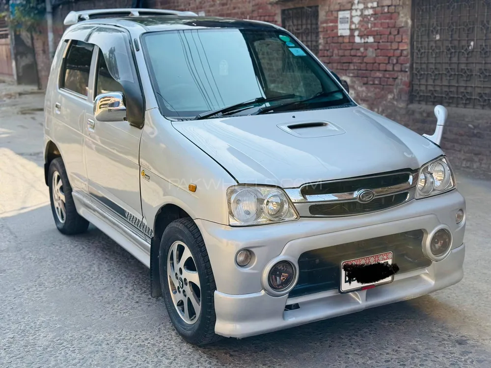 Daihatsu Terios Kid 2004 for Sale in Lahore Image-1