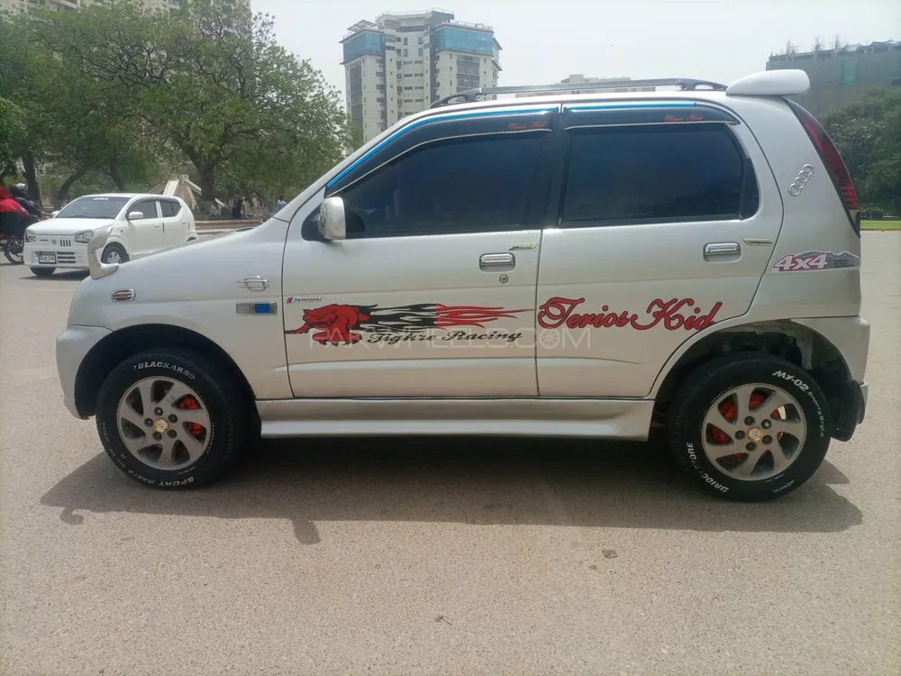 Daihatsu Terios Kid 2006 for Sale in Karachi Image-1