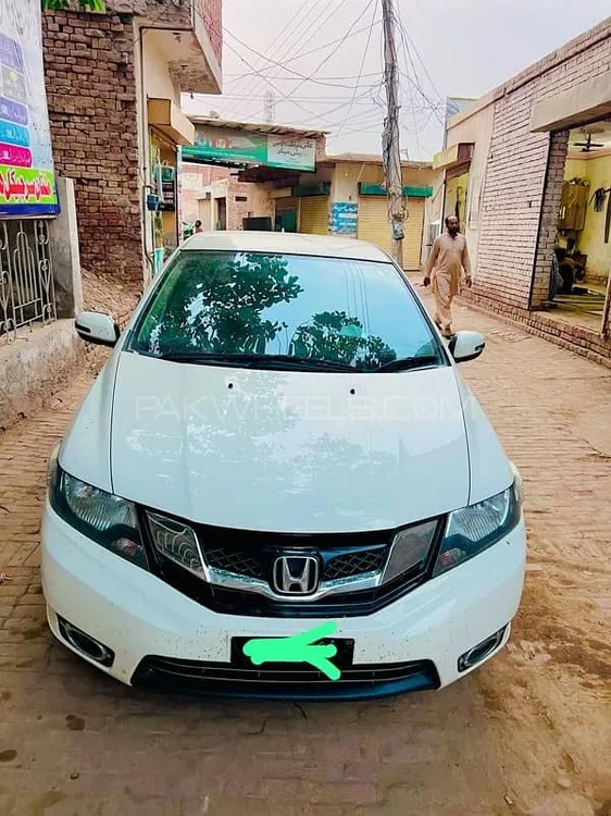 Honda City 2018 for Sale in Islamabad Image-1