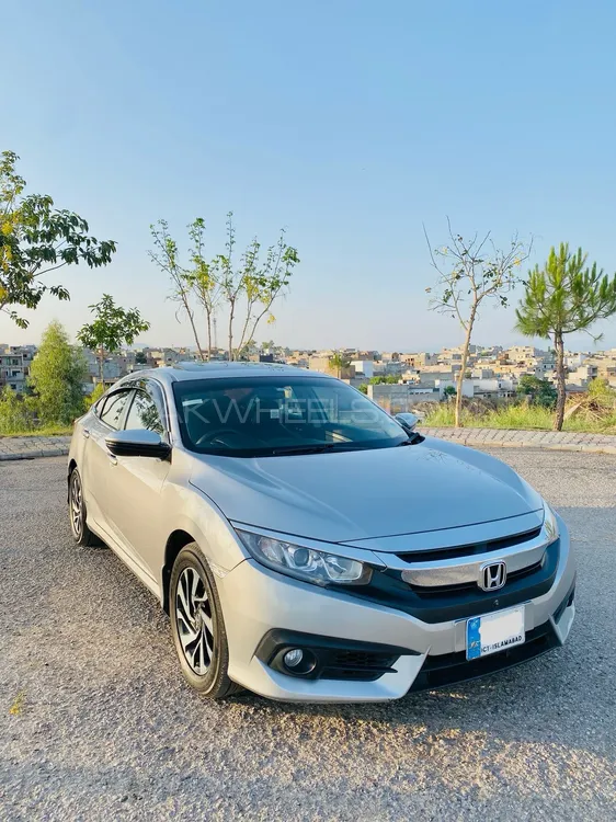 Honda Civic 2018 for Sale in Islamabad Image-1