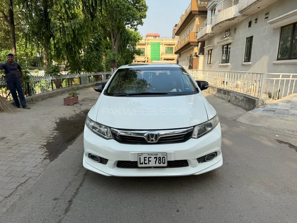 Honda Civic 2014 for Sale in Lahore Image-1