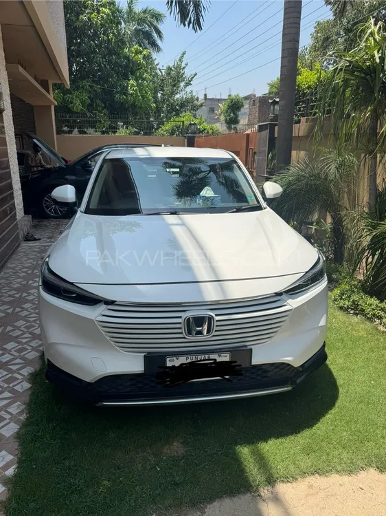 Honda HR-V 2023 for Sale in Lahore Image-1