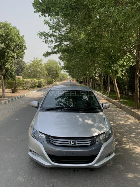 Honda Insight 2010 for Sale in Lahore Image-1