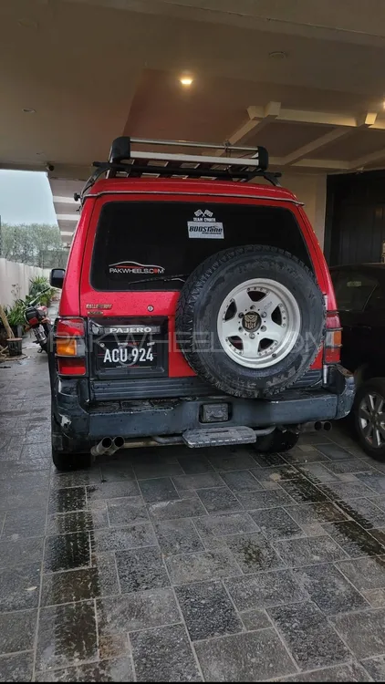 Mitsubishi Pajero 1992 for Sale in Lahore Image-1