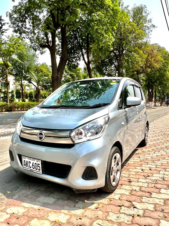 Nissan Dayz 2017 for Sale in Lahore Image-1
