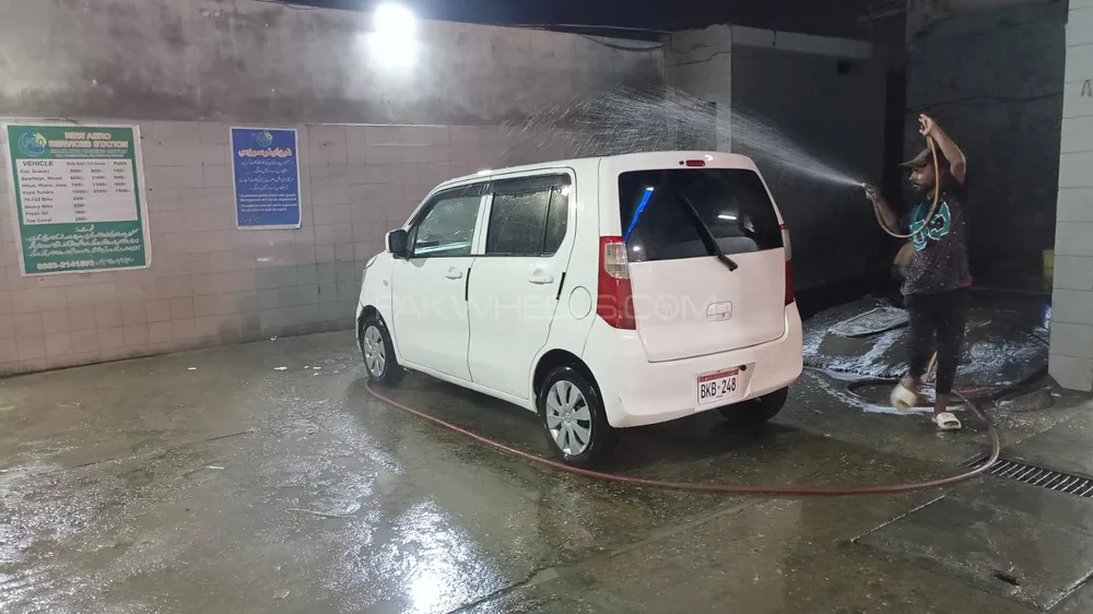 Suzuki Wagon R 2015 for Sale in Karachi Image-1