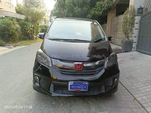 Honda Freed + Hybrid B 2016 for Sale