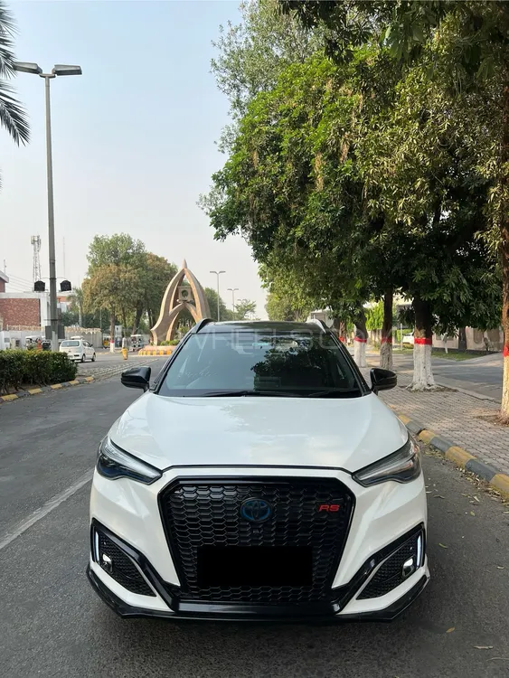 Toyota Corolla Cross 2024 for Sale in Gujranwala Image-1
