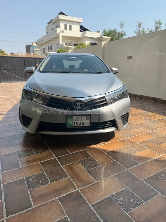 Toyota Corolla 2015 for Sale in Sargodha Image-1