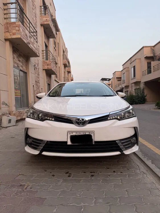 Toyota Corolla 2020 for Sale in Lahore Image-1
