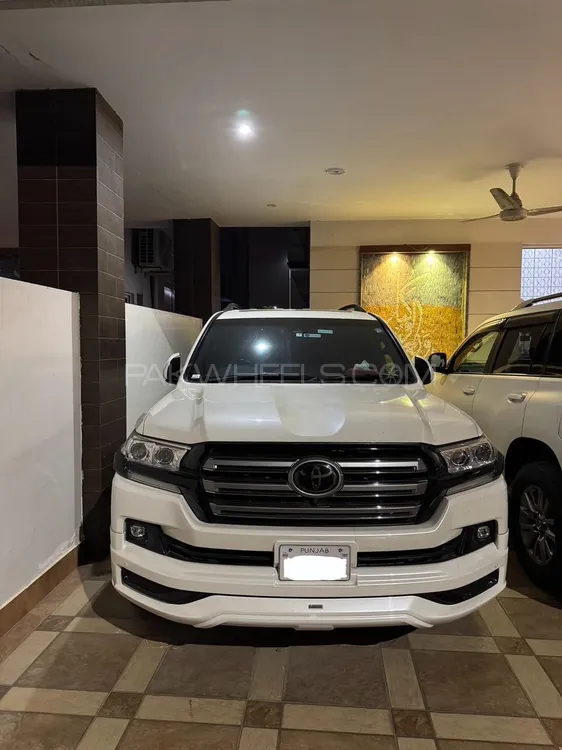 Toyota Land Cruiser 2019 for Sale in Lahore Image-1