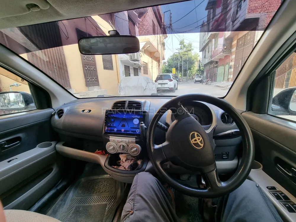 Toyota Passo 2005 for Sale in Lahore Image-1