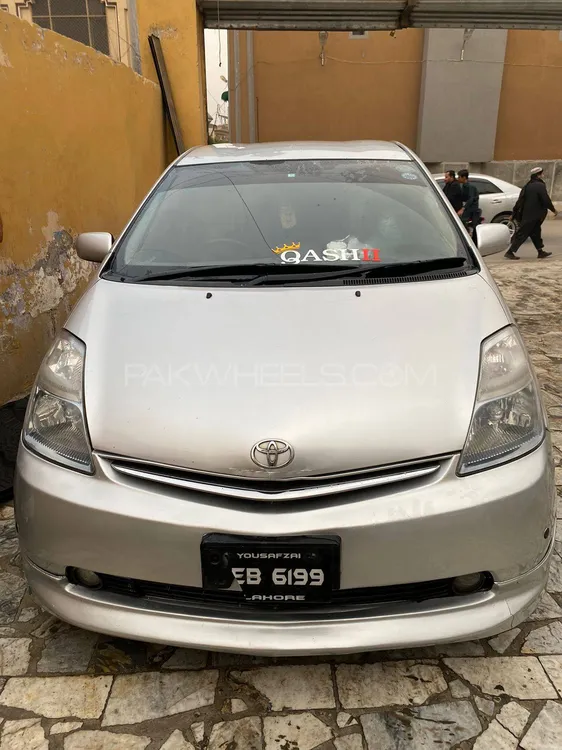 Toyota Prius 2007 for Sale in Peshawar Image-1
