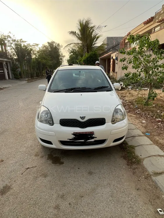 Toyota Vitz 2003 for Sale in Karachi Image-1