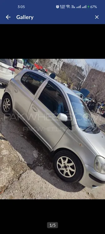Toyota Vitz 2004 for Sale in Islamabad Image-1
