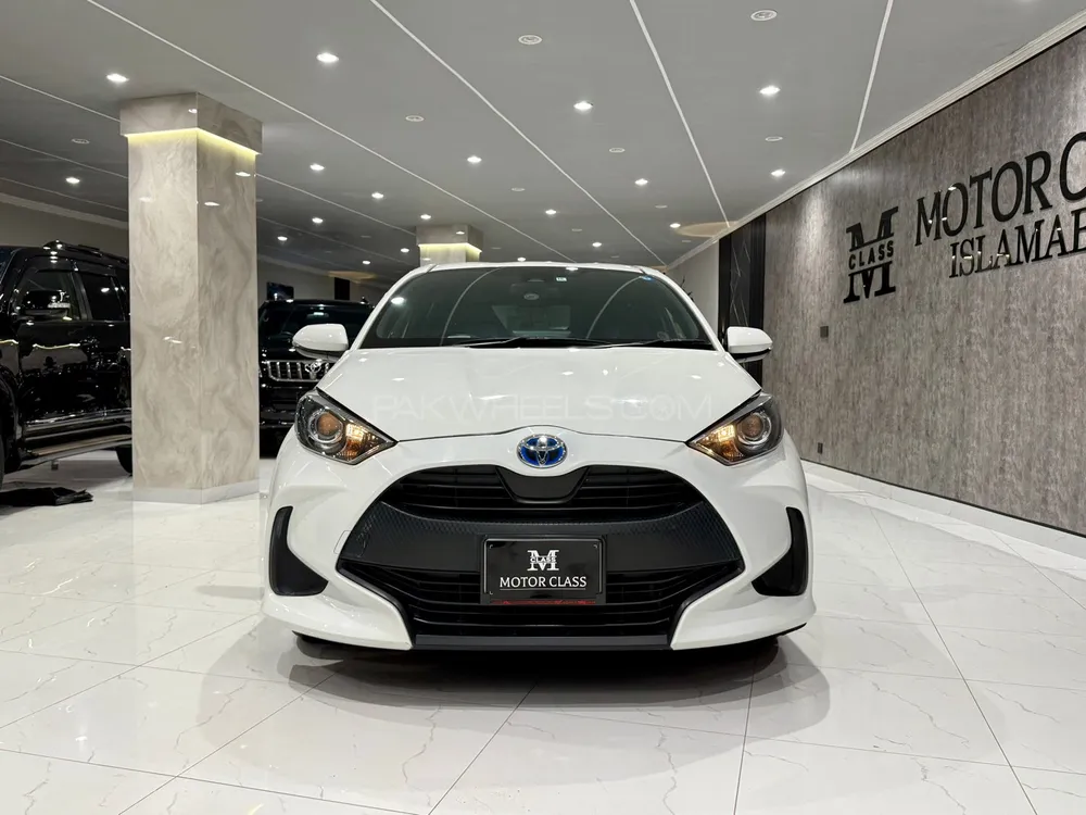 Toyota Yaris Hatchback 2020 for Sale in Islamabad Image-1