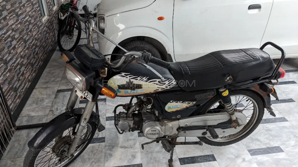 Unique UD 70 2015 for Sale Image-1