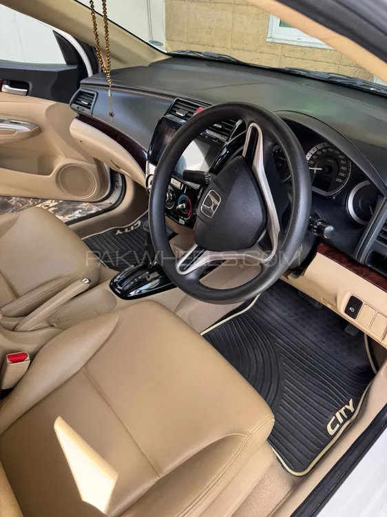 Honda City 2020 for Sale in Islamabad Image-1