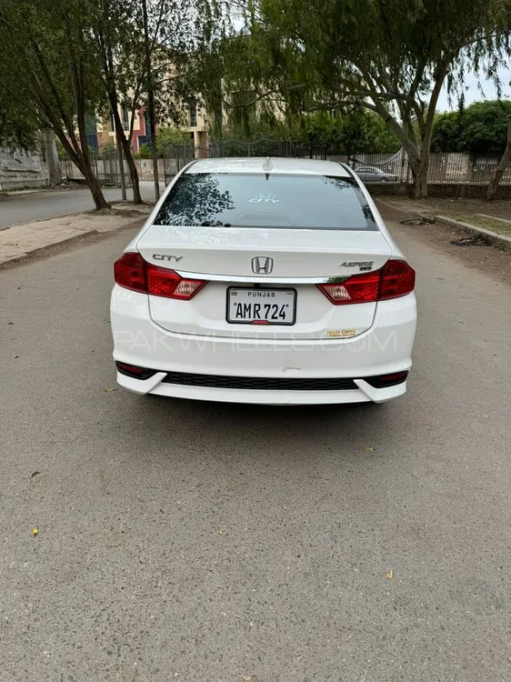 Honda City 2022 for Sale in Sheikhupura Image-1