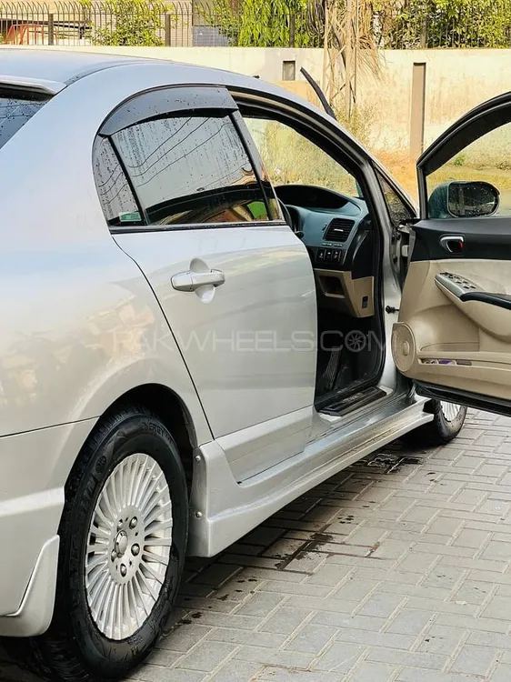 Honda Civic 2010 for Sale in Gujranwala Image-1