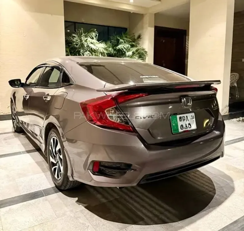 Honda Civic 2016 for Sale in Karachi Image-1