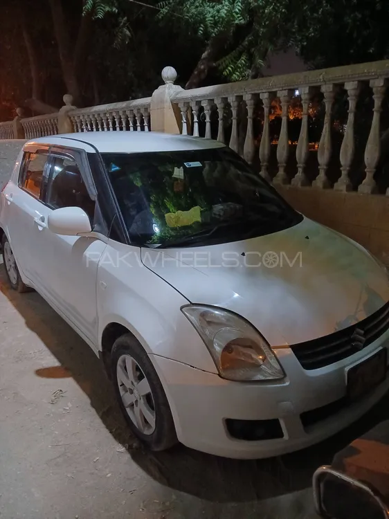 Suzuki Swift 2016 for Sale in Karachi Image-1