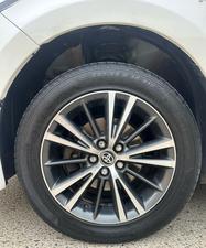 TOYOTA COROLLA ALTIS X 1.6 AUTOMATIC NEW SHAPE (1600cc)
Model 2021 || Registered 2021
Only 36,000 KM
SUPER WHITE Color
Left Side 2 pcs and Right Side 1 pc Repainted on Scratches 
Company Maintained 
AUTOMATIC Transmission
ORIGINAL X NEW SHAPE
Original ALPINE TV
Just like Brand New
READY DELIVERY 
EXCHANGE POSSIBLE WITH ANY CAR

For inspection
Available at SUPREME CARS
Plot # 151/F,Under Imam heights,Shop no.1&2, Main Khalid Bin Walid Rd, Karachi, Sindh 75400

|  Premium Cars  |  Best Prices  |  Optimum Performance | 
#Supremecarsgang