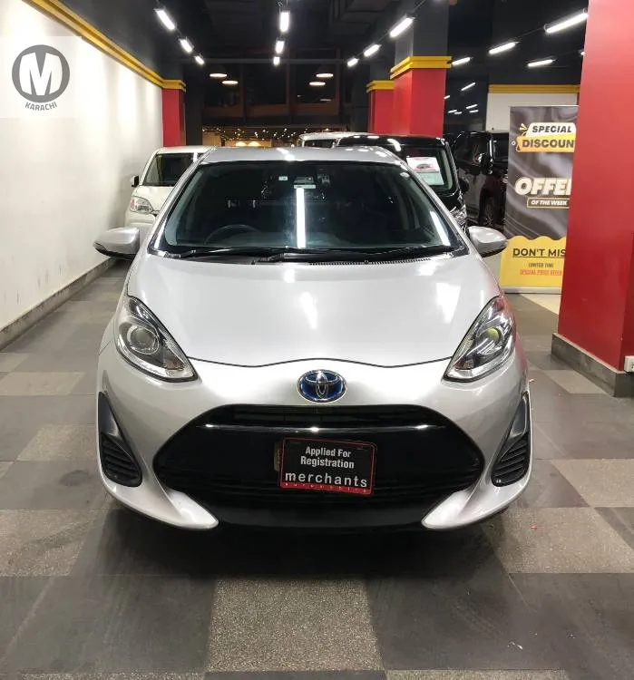 Toyota Aqua 2018 for Sale in Karachi Image-1