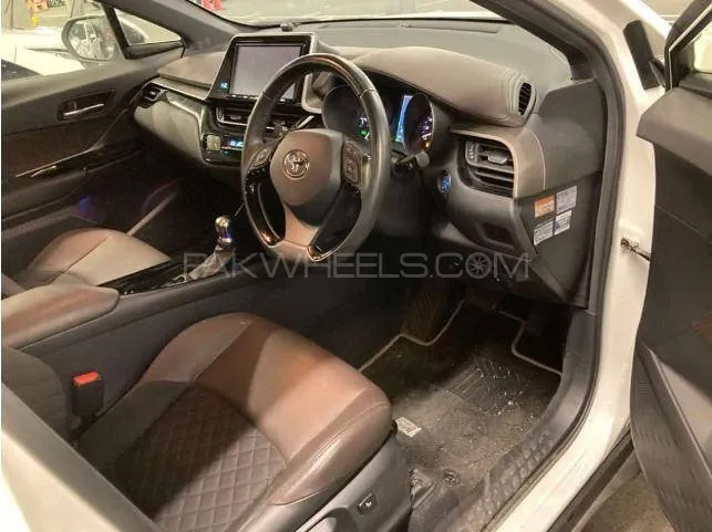 Toyota C-HR 2018 for Sale in Karachi Image-1