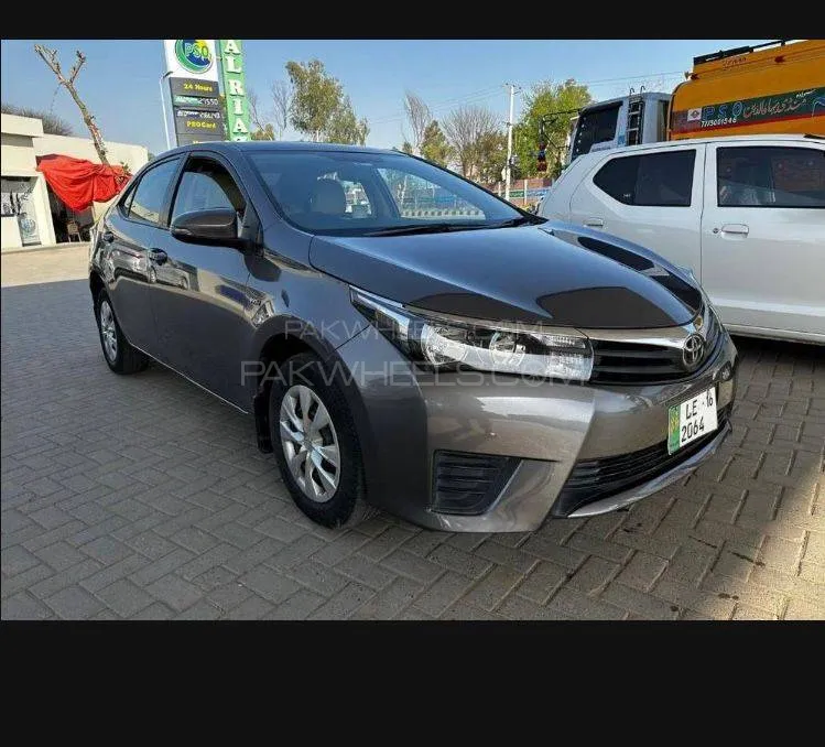 Toyota Corolla 2015 for Sale in Mangowal Image-1